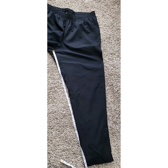 Under Armour Windbreaker Track Pants Mens LARGE Black Mesh Lined Loose Ankle Zip - Picture 6 of 11
